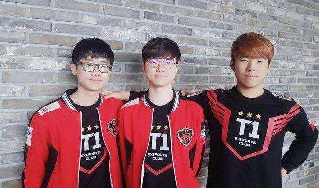 不仅展现出 不仅展现出